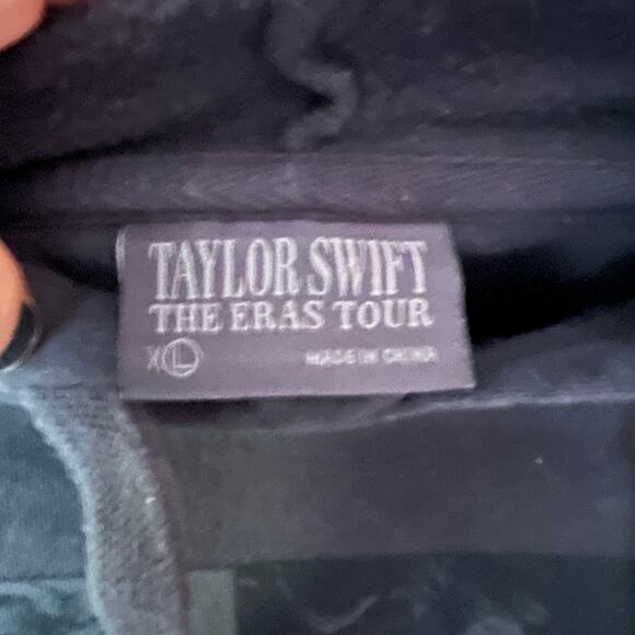 Taylor Swift Eras Oversized Hoodie Dark Grey SZ XL - Picture 4 of 5